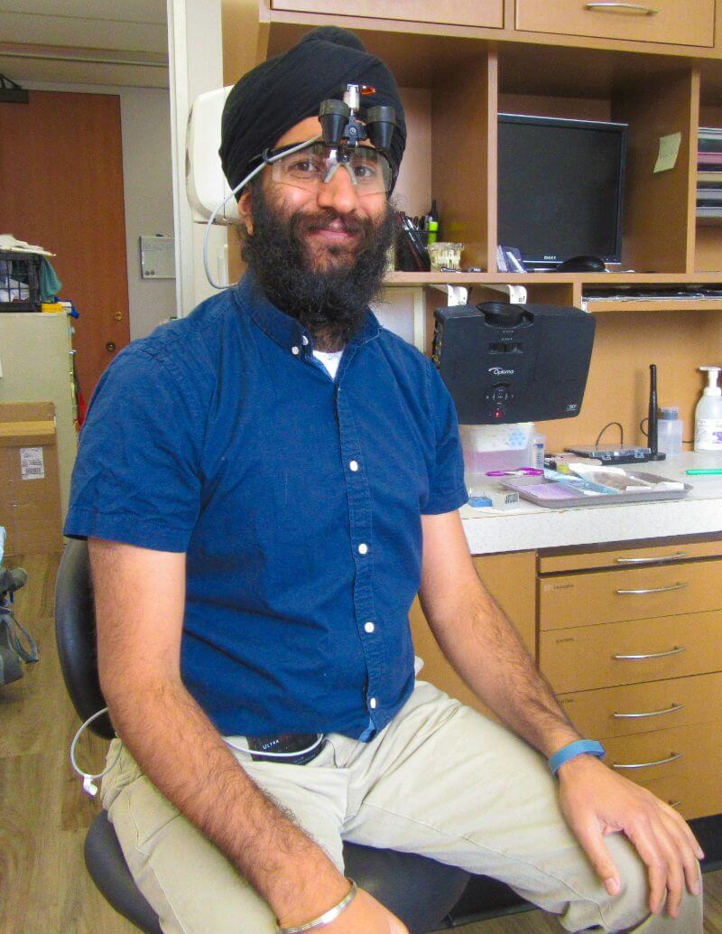 Dr. Amarjot S Sajan, Dentist